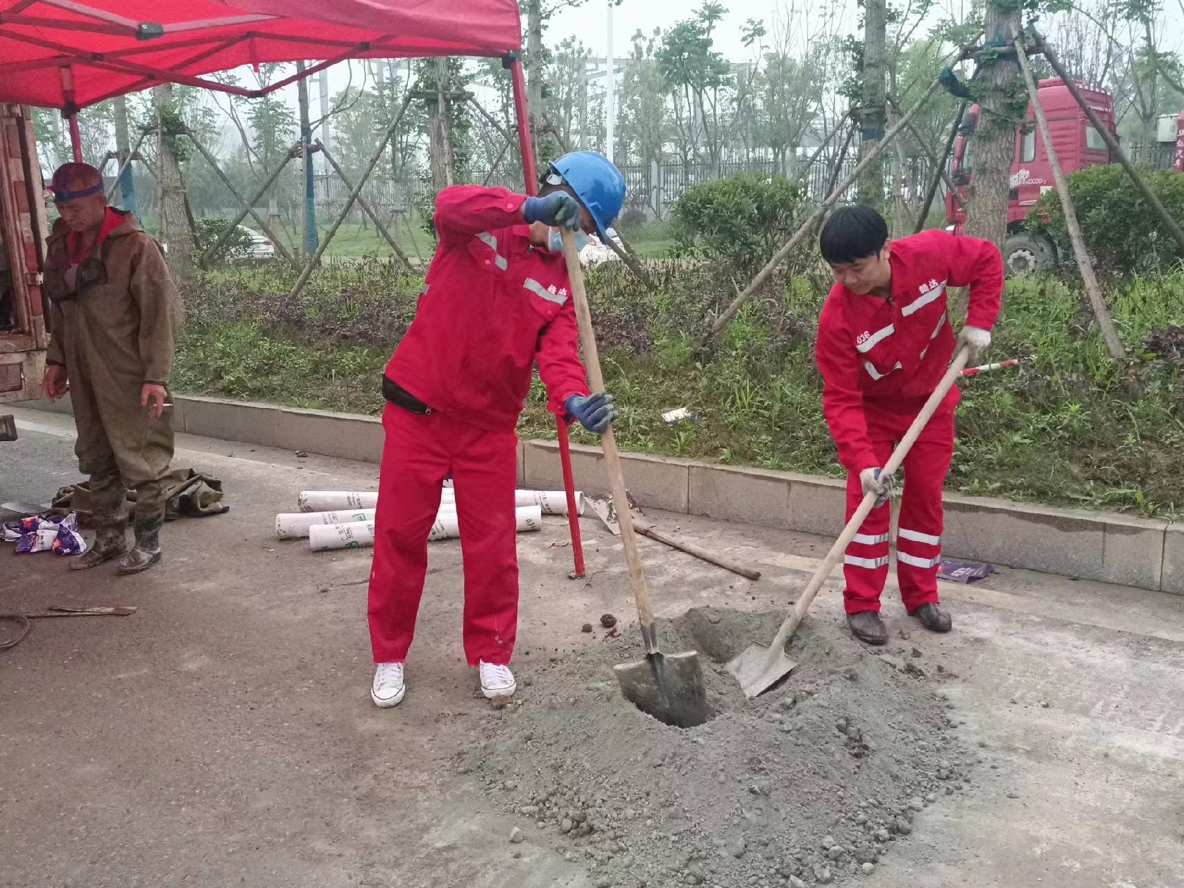 靖江管道疏通哪家好】及时进行市政管道清淤